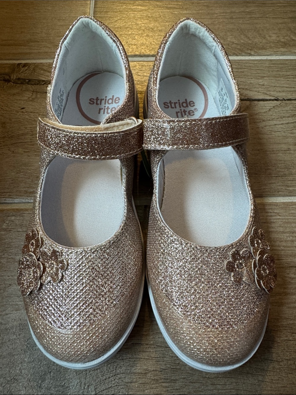 NWT Stride Rite Gold Glitter Mary Janes